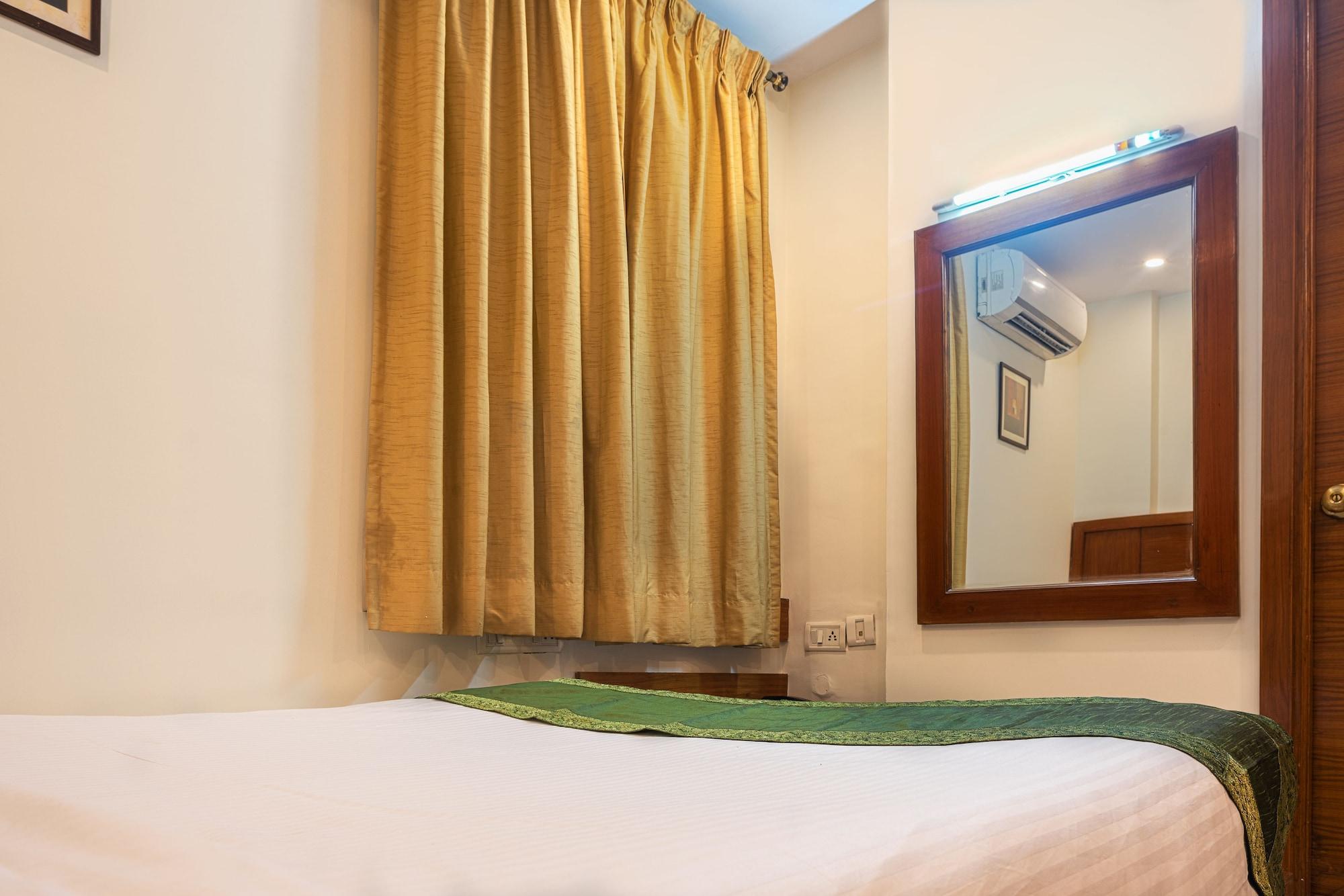 Treebo Trend Grand Plaza Nampally Hyderabad Eksteriør billede