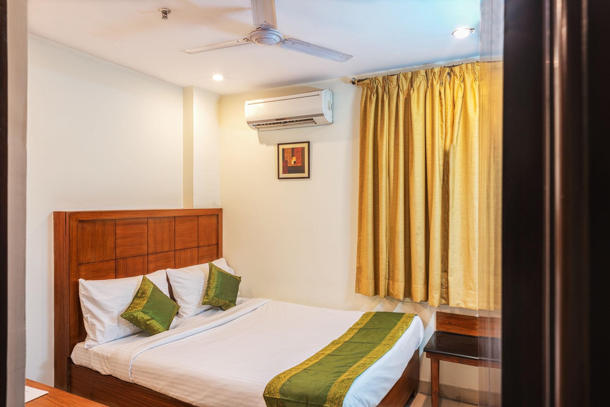 Treebo Trend Grand Plaza Nampally Hyderabad Eksteriør billede