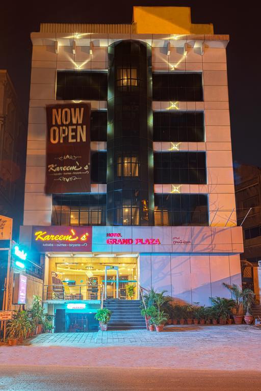 Treebo Trend Grand Plaza Nampally Hyderabad Eksteriør billede
